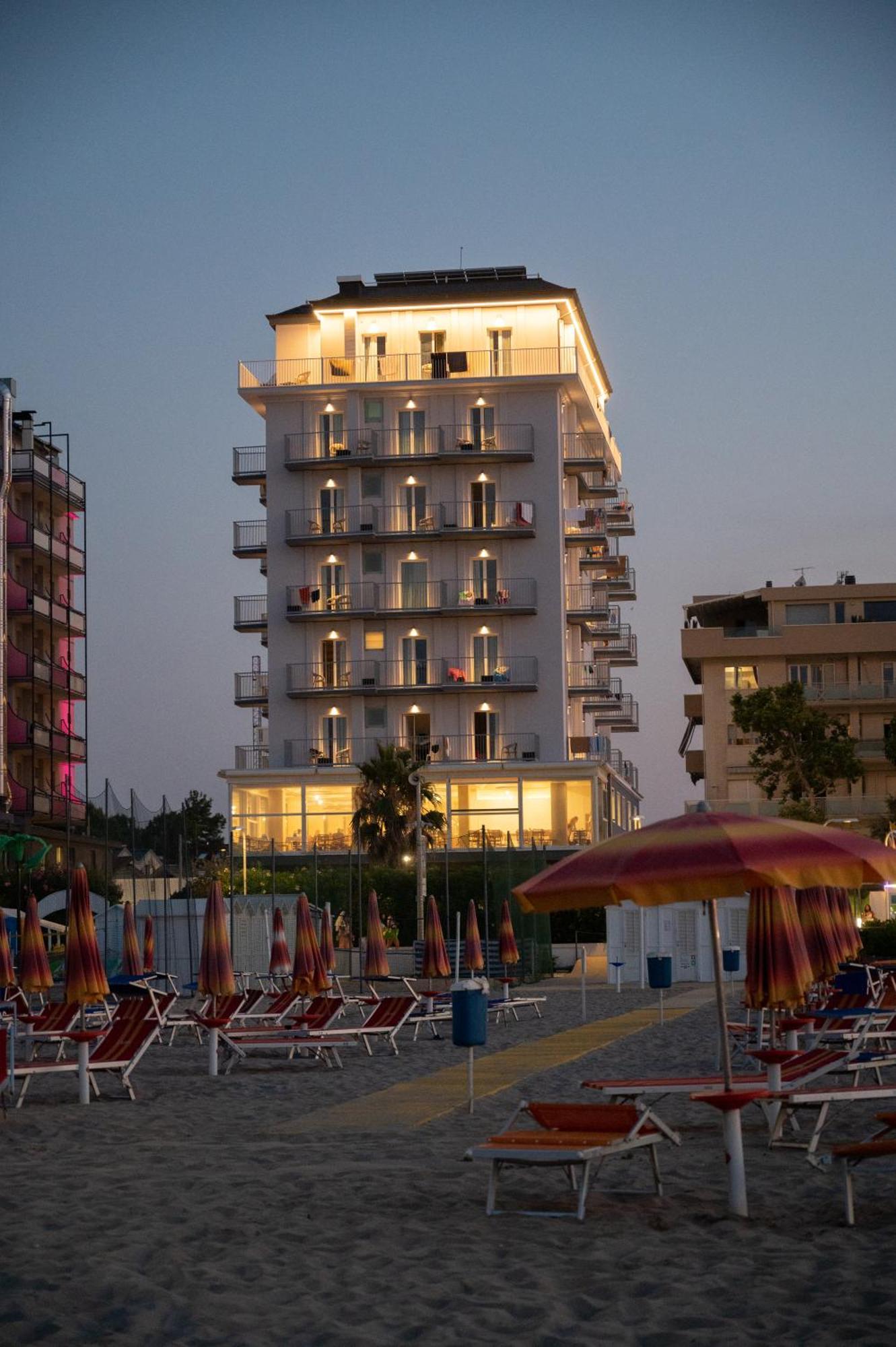 Hotel Fedora Riccione Exteriér fotografie